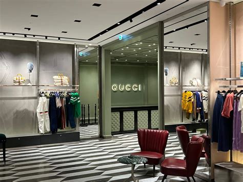 gucci store roermond|designer outlet roermond amsterdam.